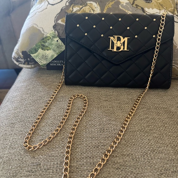 Badgley Mischka Black Quilted Chain Bag New - Picture 13 of 13